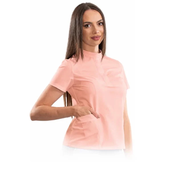 Bluză medicală damă smart line cu guler tip tunică, culoare Powder pink