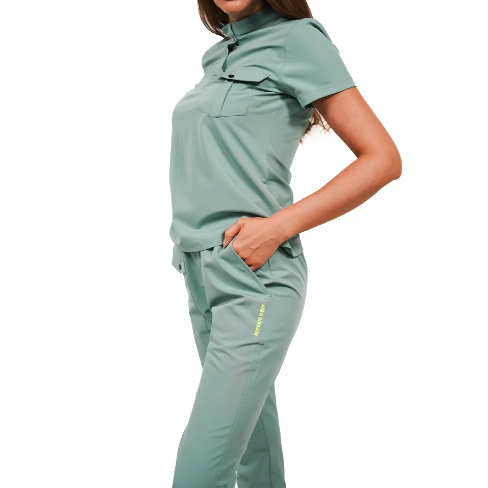 Bluză medicală damă Urban Style cu guler tunică, culoare Olive B, detalii